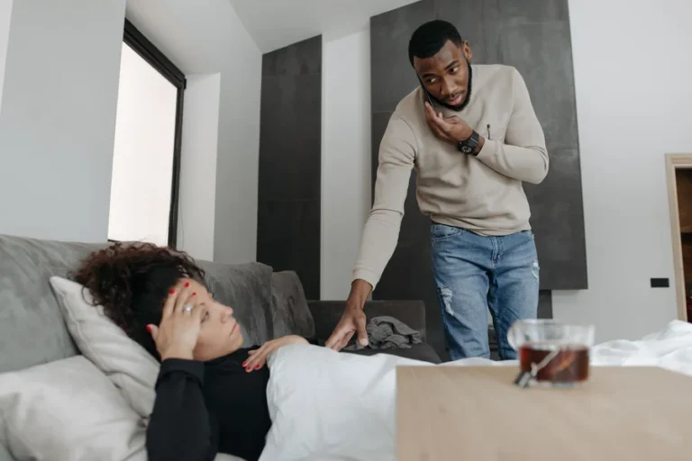 What to Say When Calling in Sick to Work: Examples